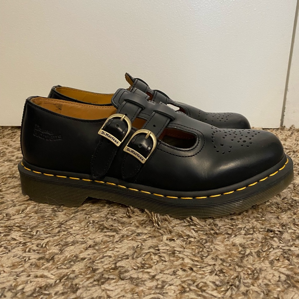 Dr Martens Mary Janes